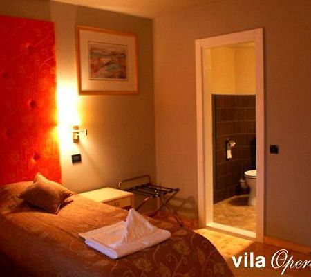 Opera Hotel Oradea Luaran gambar